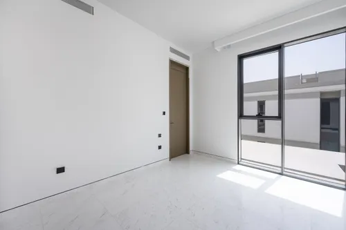 5 Bedrooms Villa in Harmony 2