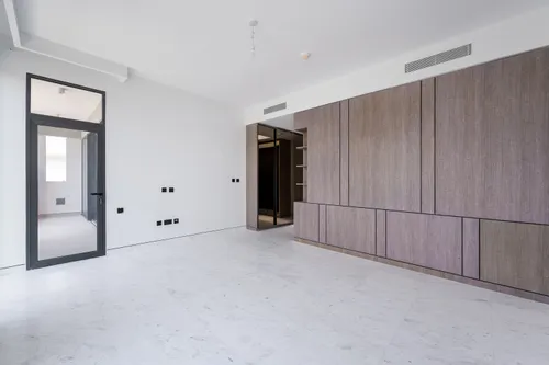 5 Bedrooms Villa in Harmony 2