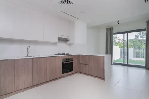 3 Bedrooms Villa in Elan 1