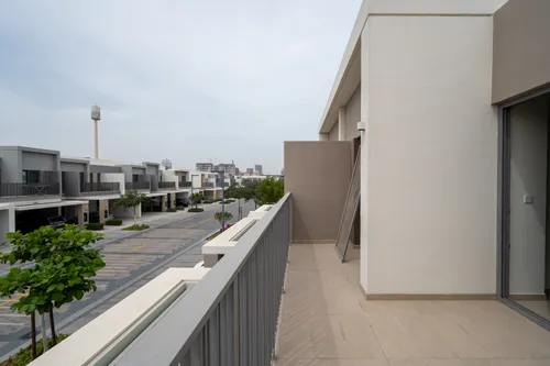 3 Bedrooms Villa in Elan 1