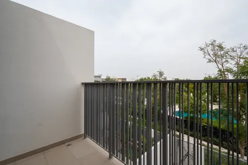 3 Bedrooms Villa in Elan 1