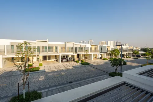 3 Bedrooms Townhouse in Elan 2