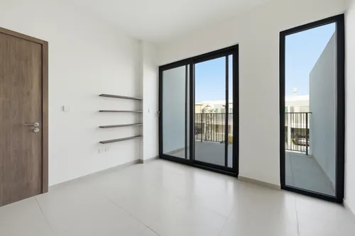 3 Bedrooms Townhouse in Elan 2