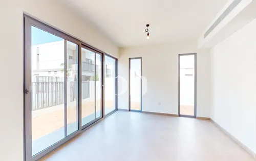 4 BR Villa | Luxurious | Property Managed