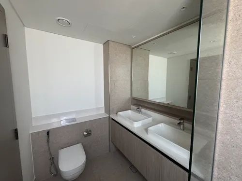 4 Bedrooms Villa in Aura 1