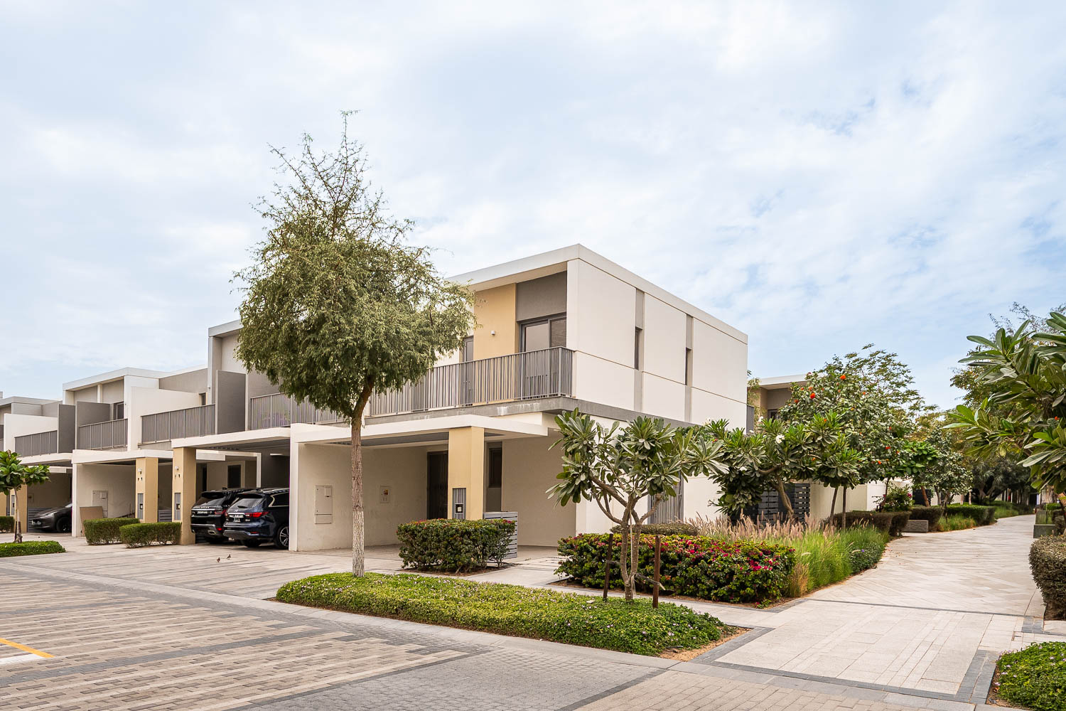 4 Bedrooms Townhouse in Elan 2