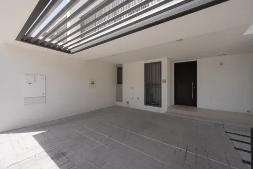 3 Bedrooms Townhouse in Elan 2