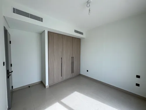 3 Bedrooms Villa in Aura 1