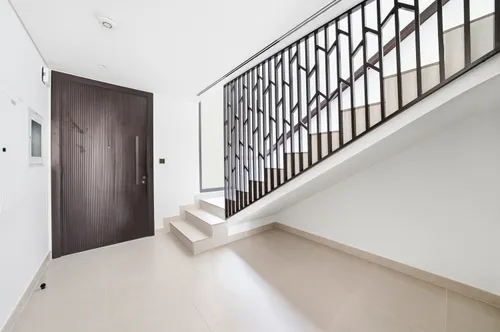 3 Bedrooms Villa in Aura 1