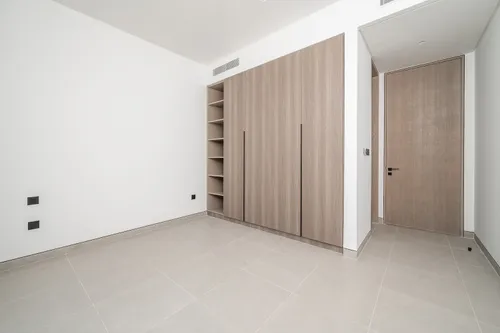 5 Bedrooms Villa in Harmony 1