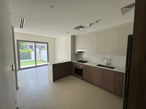 3 Bedrooms Townhouse in Elan 2