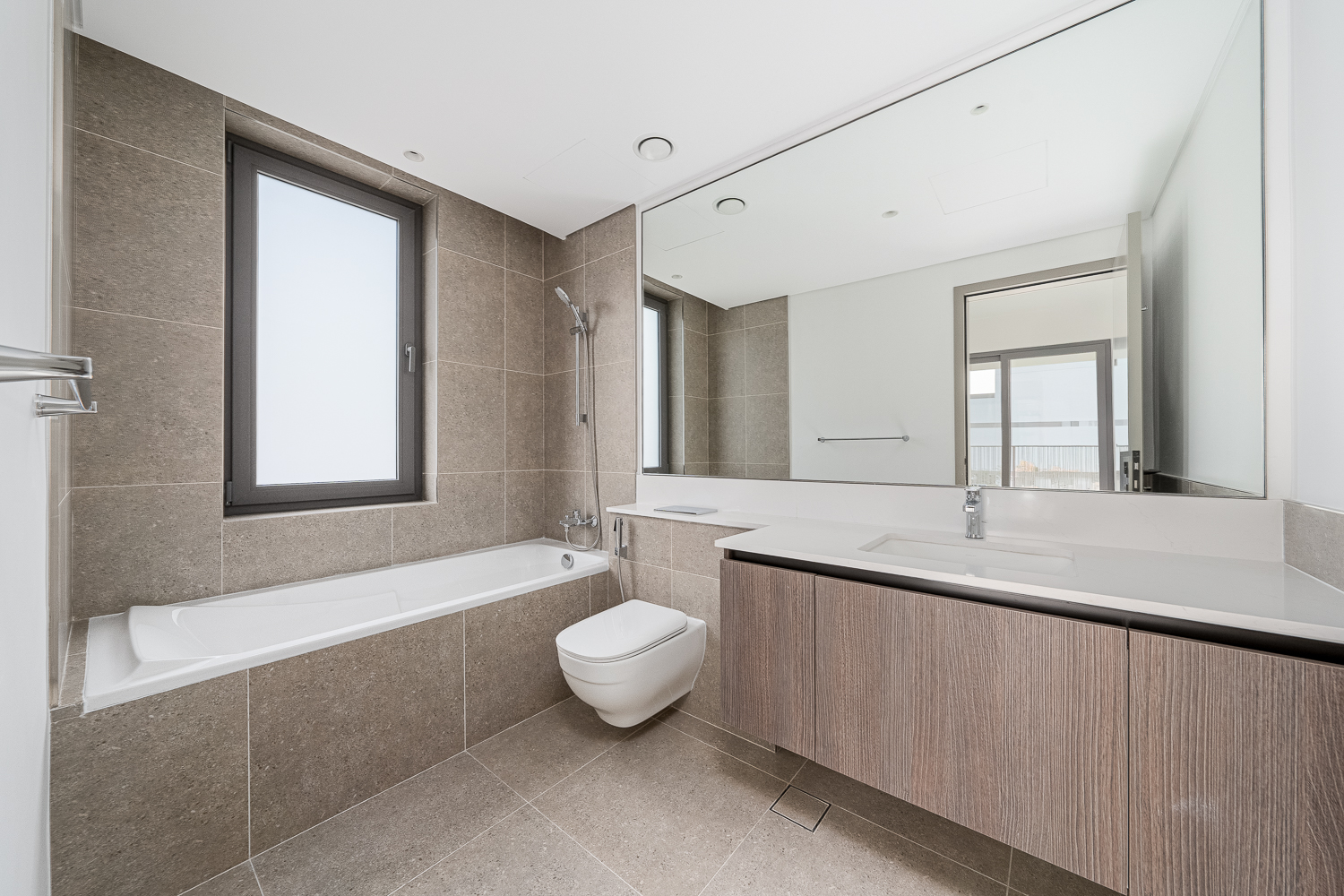 4 Bedrooms Villa in Aura 1