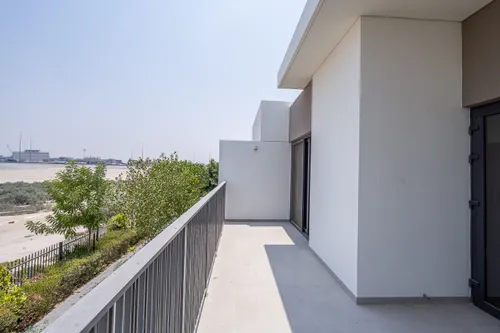 4 Bedrooms Townhouse in Elan 2
