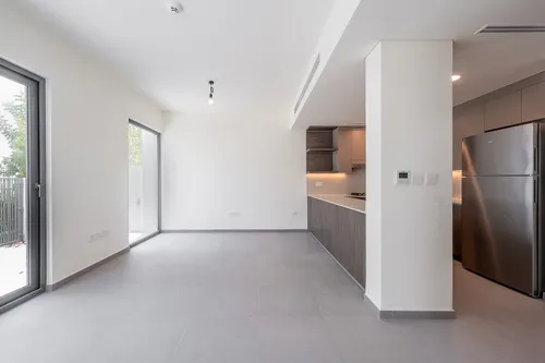 4 Bedrooms Townhouse in Elan 2