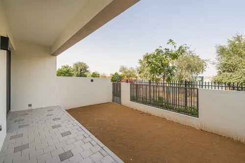 3 Bedrooms Villa in Aura 1