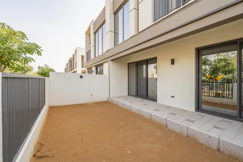 3 Bedrooms Villa in Aura 1