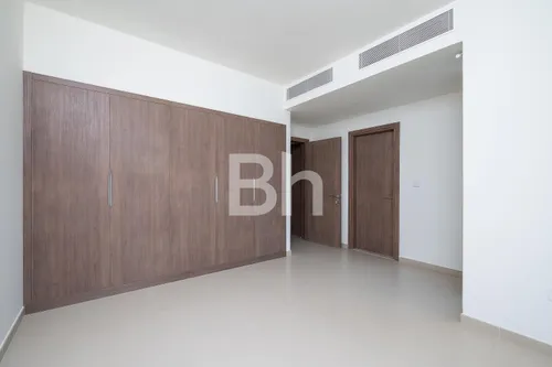 3 Bedrooms Villa in Elan 1