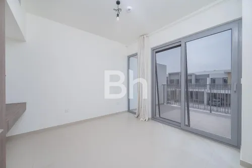 3 Bedrooms Villa in Elan 1