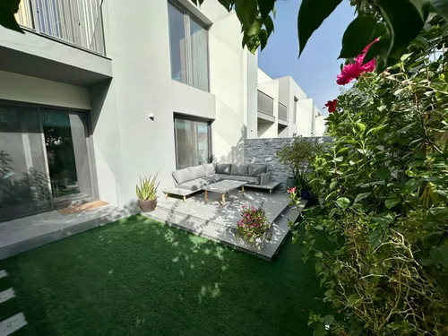 3 Bedrooms Townhouse in Elan 2