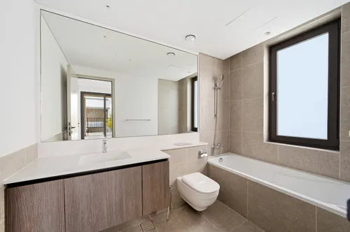 4 Bedrooms Villa in Aura 1