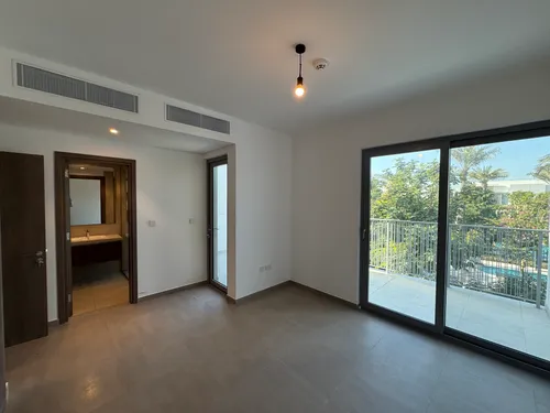 3 Bedrooms Townhouse in Elan 2