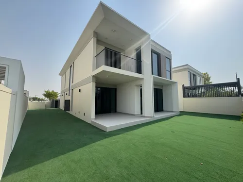 4 Bedrooms Villa in Harmony 3