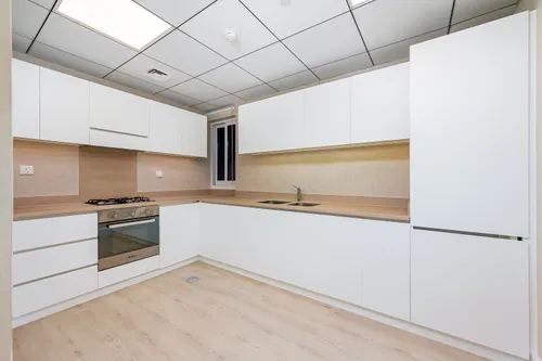 1 Bedroom Apartment in J8