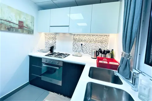 1 Bedroom Apartment in J8