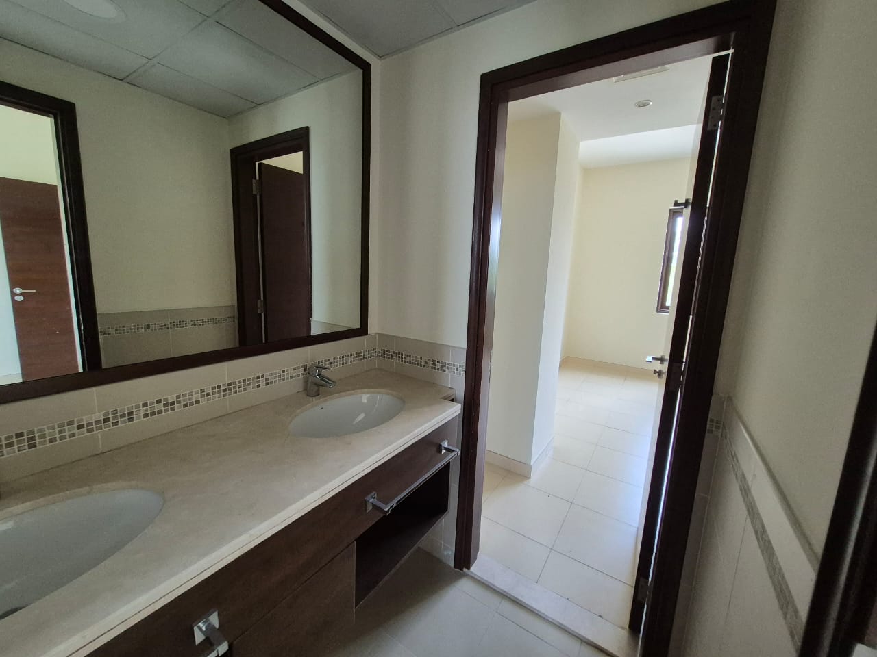 3 Bedrooms Townhouse in Mira 3