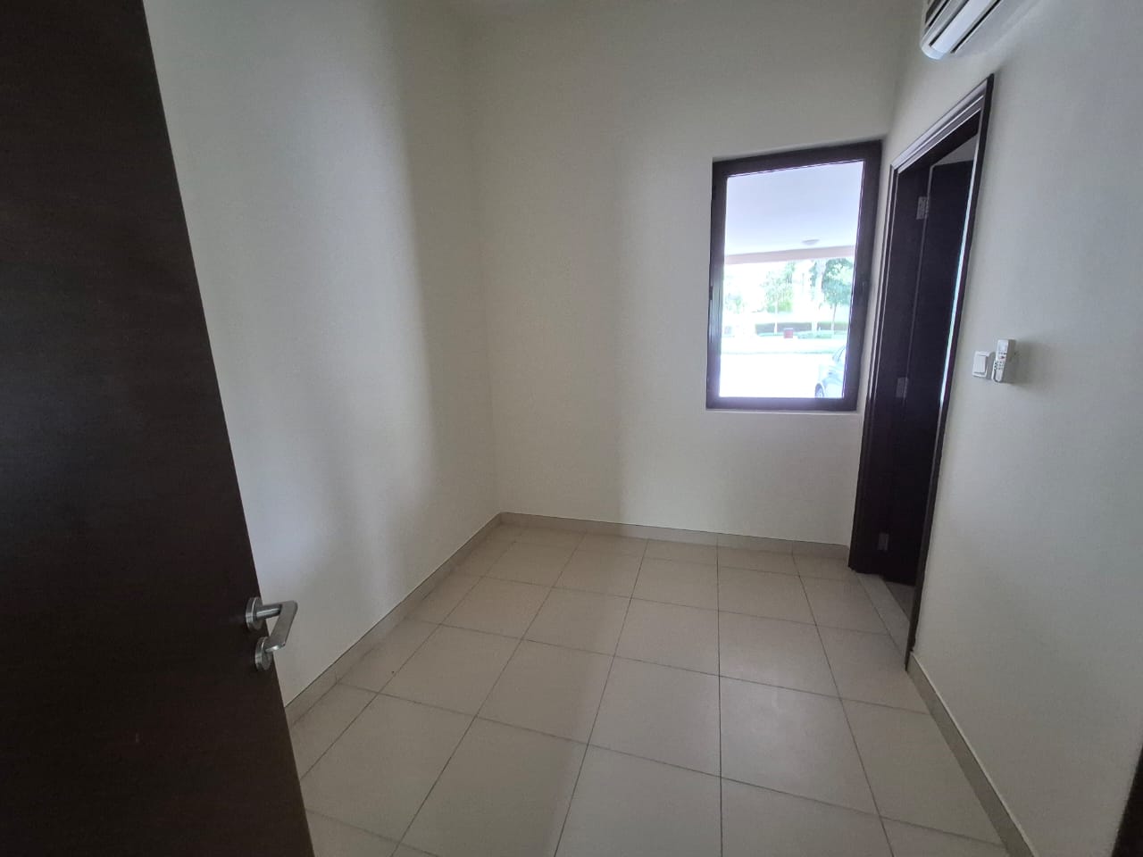 3 Bedrooms Townhouse in Mira 3