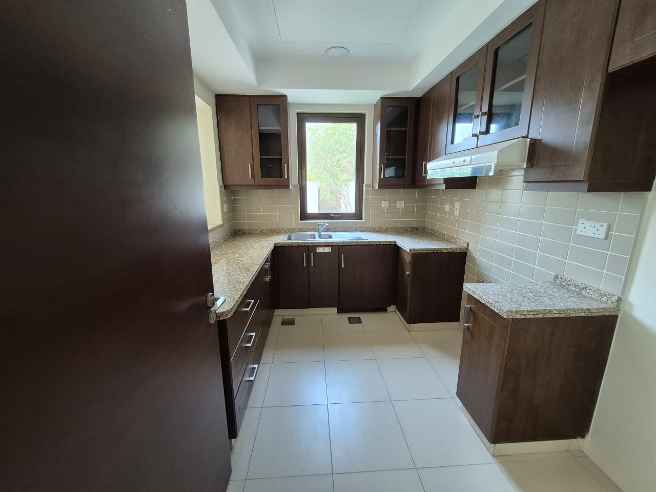 3 Bedrooms Townhouse in Mira 3