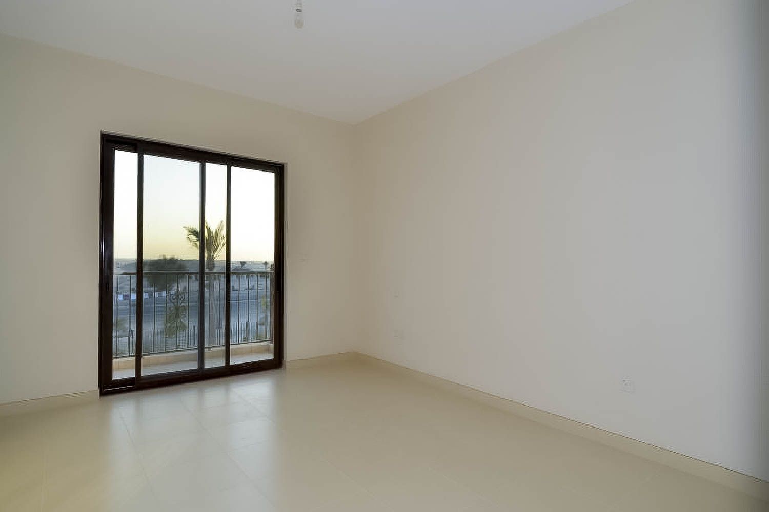 3 Bedrooms Townhouse in Mira 1