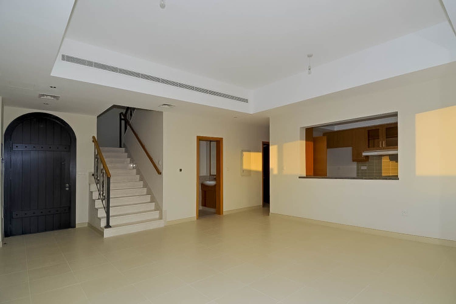 3 Bedrooms Townhouse in Mira 1