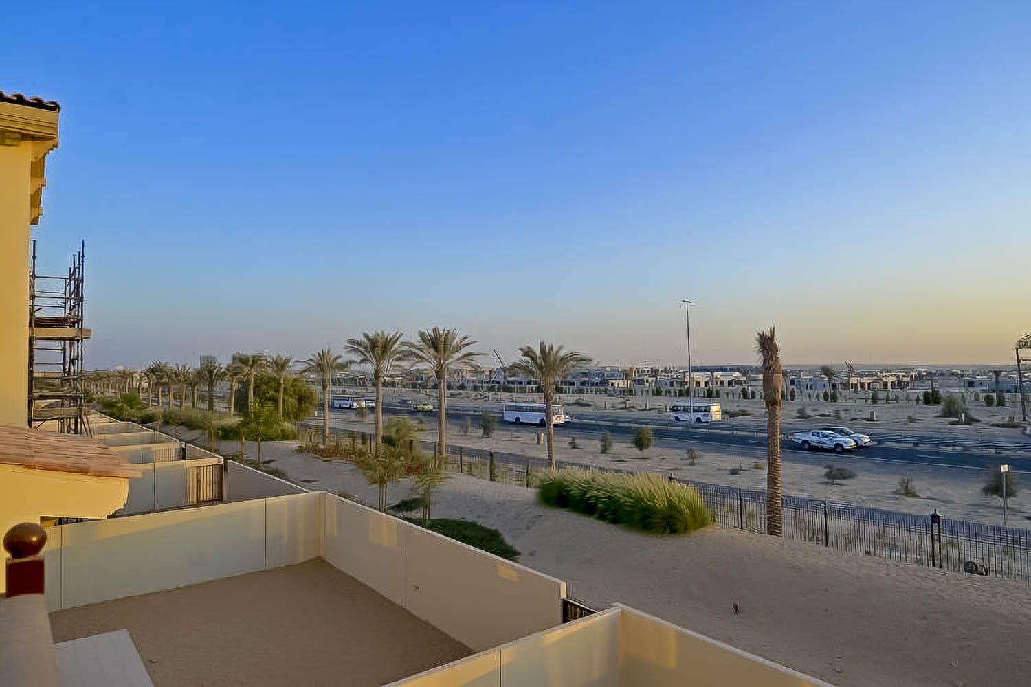 3 Bedrooms Townhouse in Mira 1