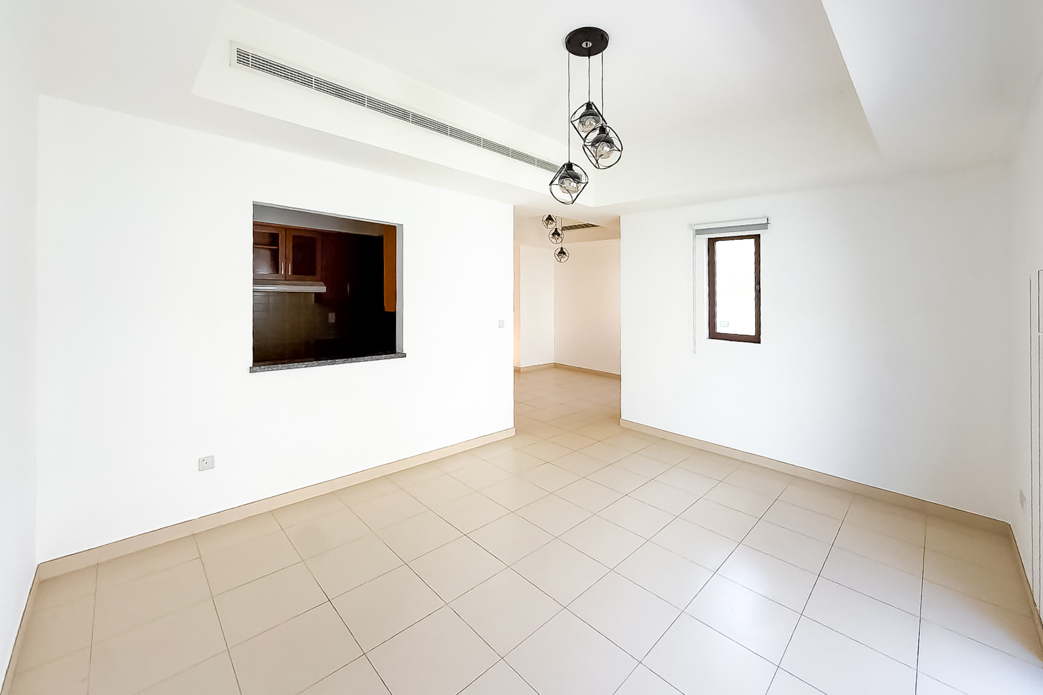 4 Bedrooms Townhouse in Mira 5