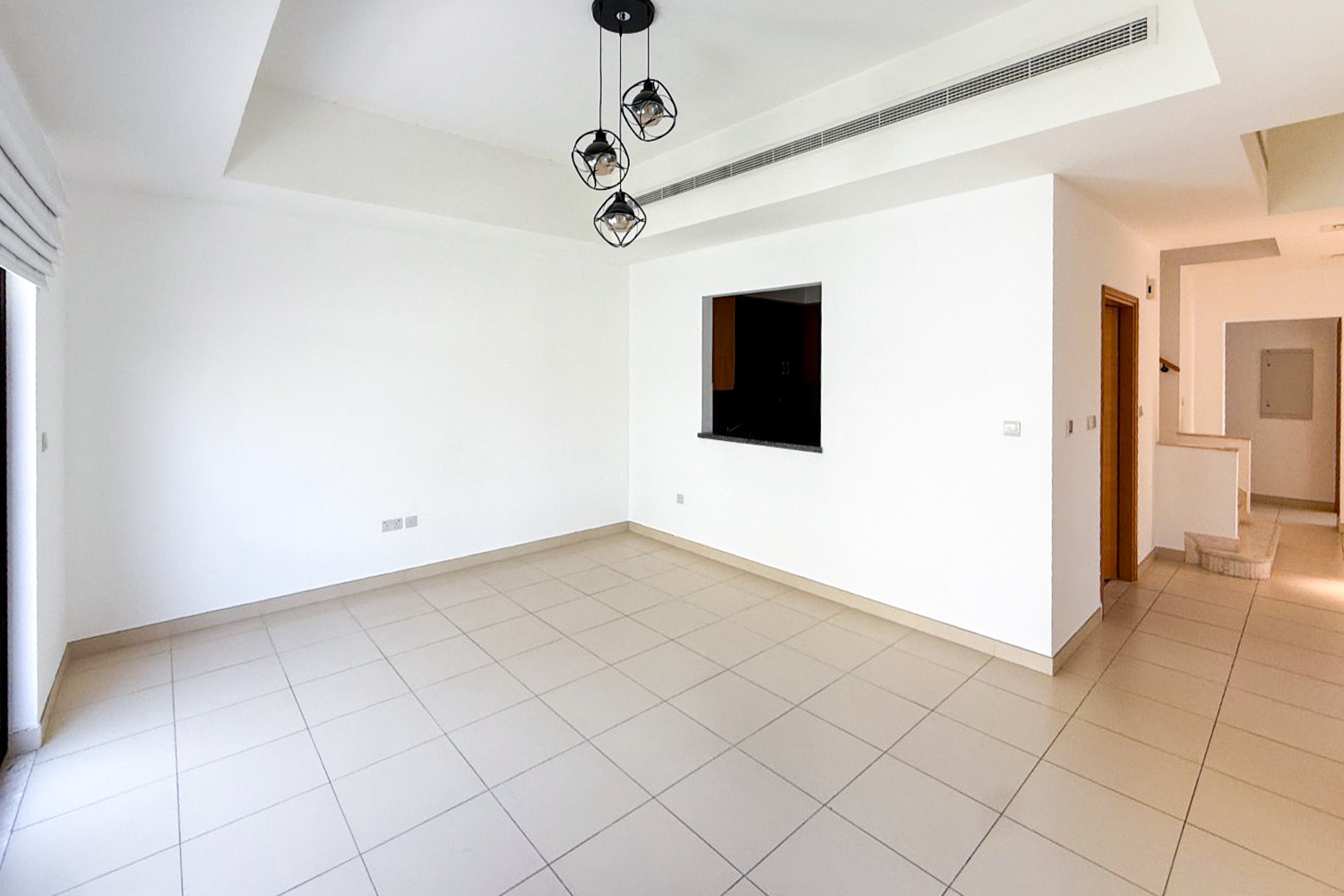 4 Bedrooms Townhouse in Mira 5