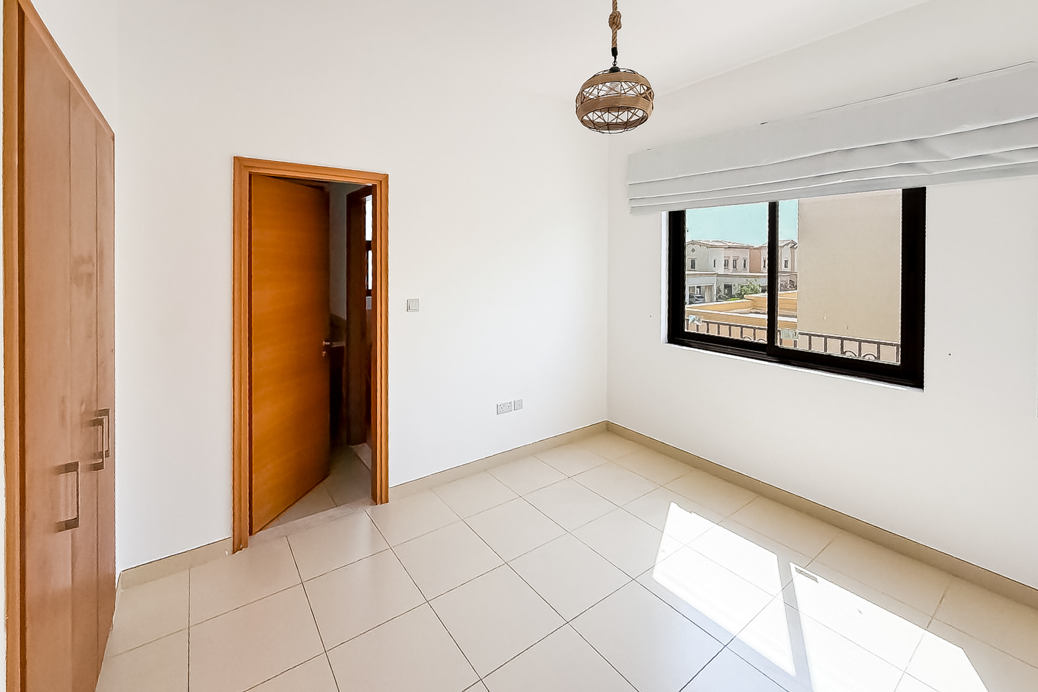 4 Bedrooms Townhouse in Mira 5