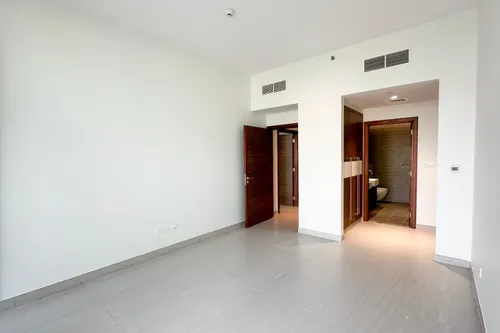 2 Bedrooms Apartment in Park Gate Residence 1