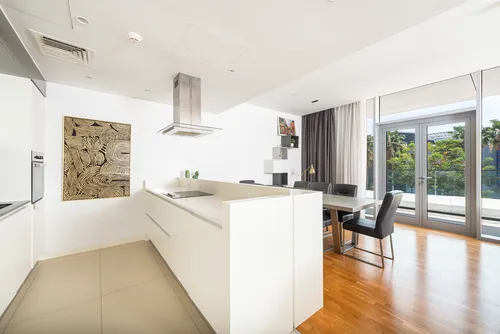 2 Bedrooms Apartment in Apartment Building 7