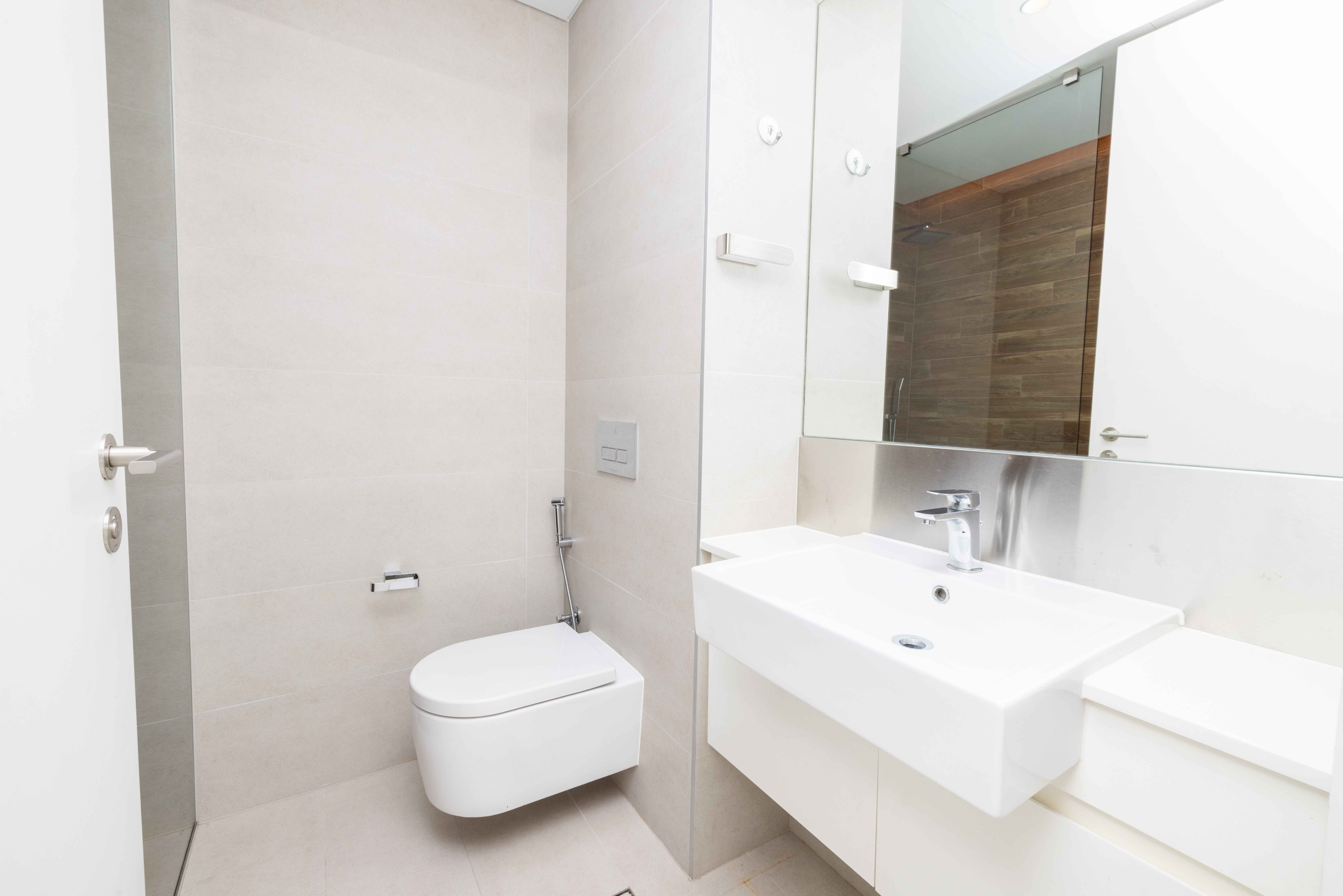 2 Bedrooms Apartment in Apartment Building 7