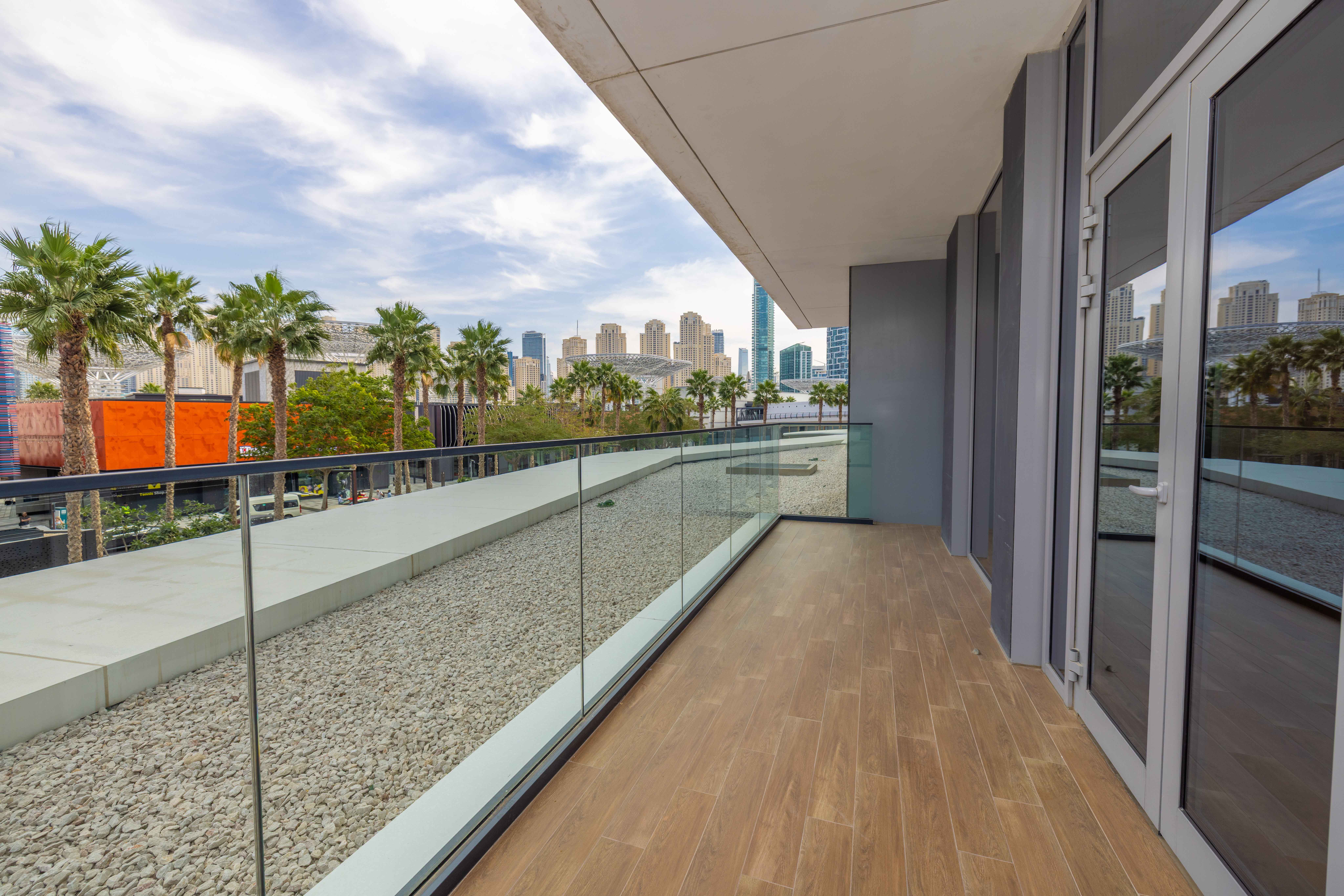 2 Bedrooms Apartment in Apartment Building 7