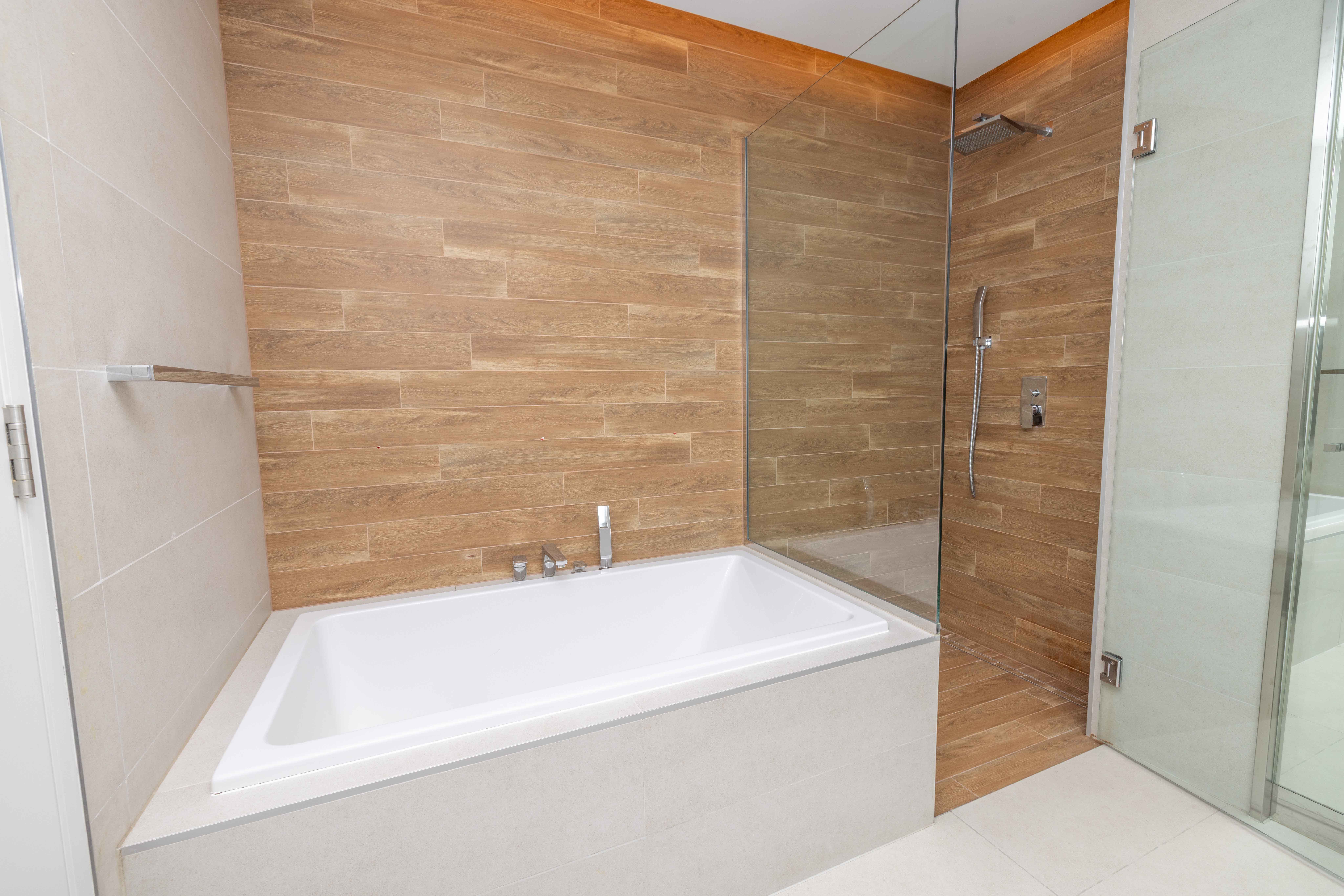 2 Bedrooms Apartment in Apartment Building 7