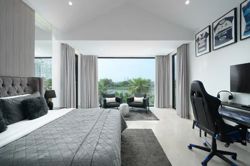 5 Bedrooms Villa in Sanctuary Falls