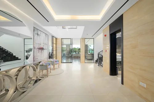 5 Bedrooms Villa in Sanctuary Falls