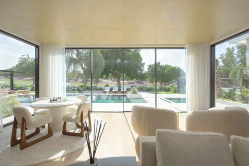 5 Bedrooms Villa in Sanctuary Falls