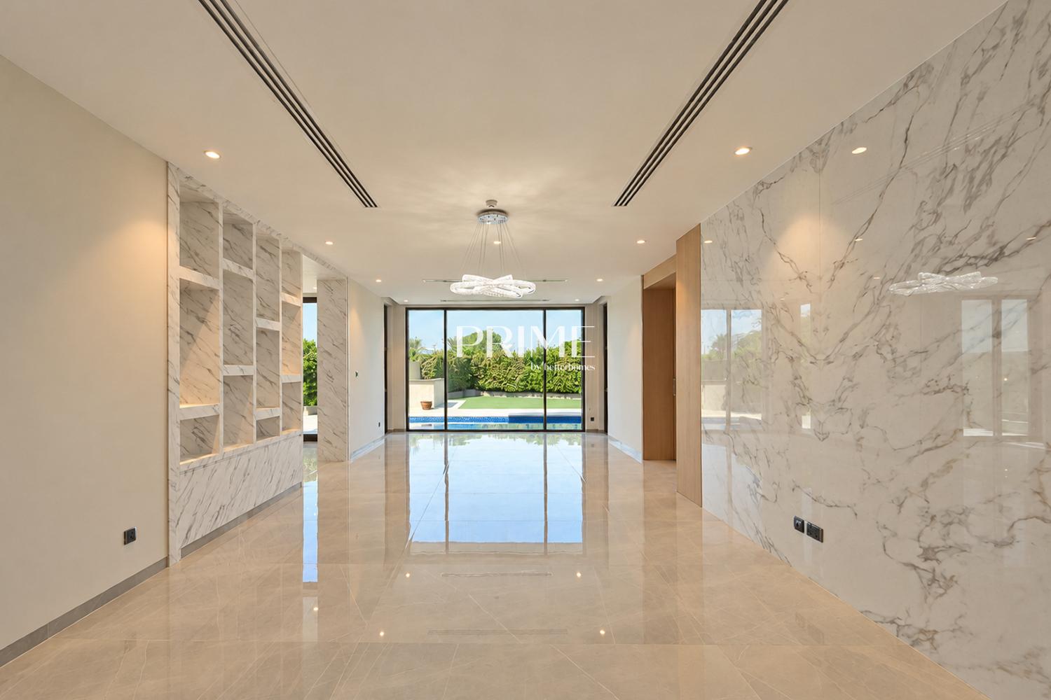 5 Bedrooms Villa in Sanctuary Falls