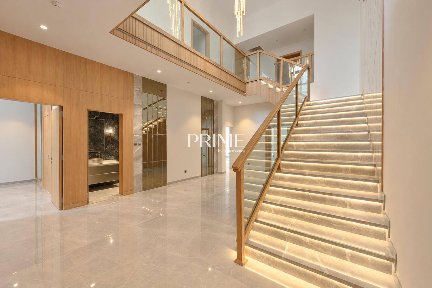 5 Bedrooms Villa in Sanctuary Falls