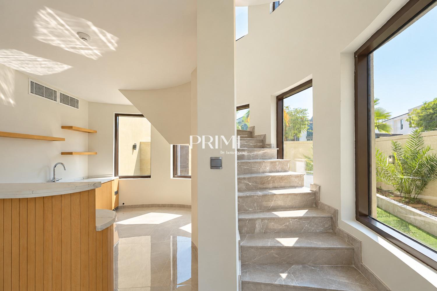 5 Bedrooms Villa in Sanctuary Falls