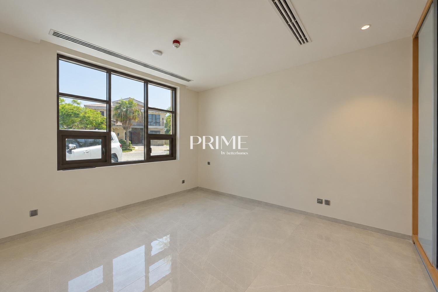 5 Bedrooms Villa in Sanctuary Falls