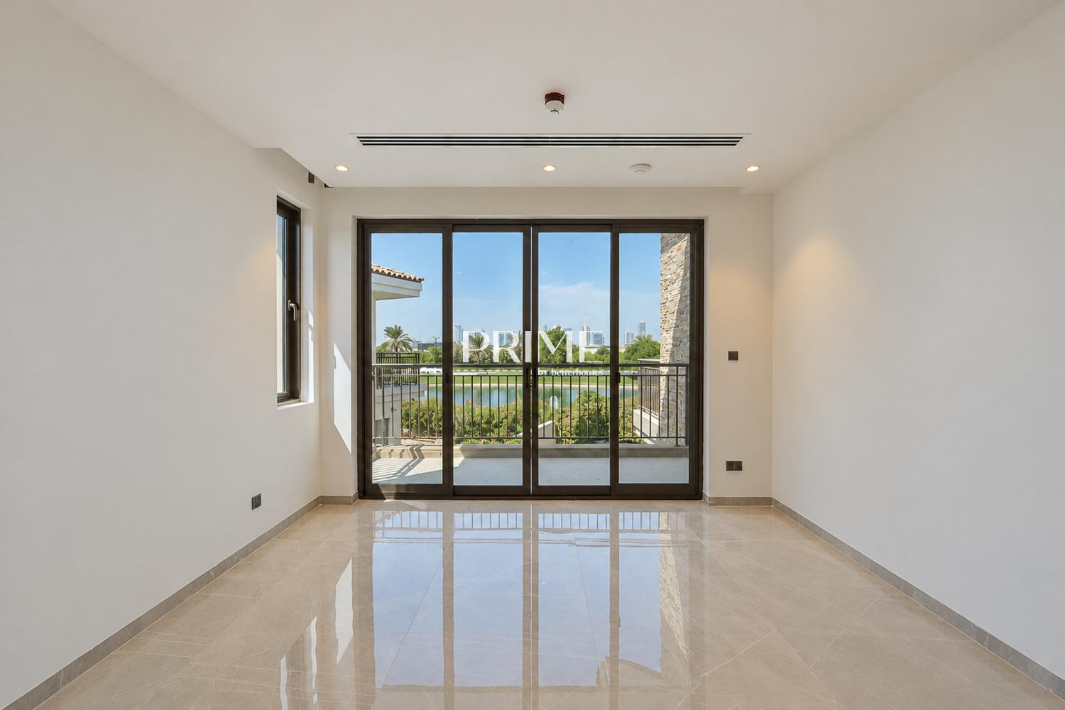 5 Bedrooms Villa in Sanctuary Falls